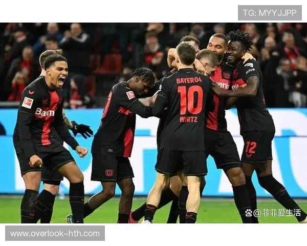 豪门对决引爆欧冠之夜新星梅开二度改写晋级格局球迷沸腾全场瞩目